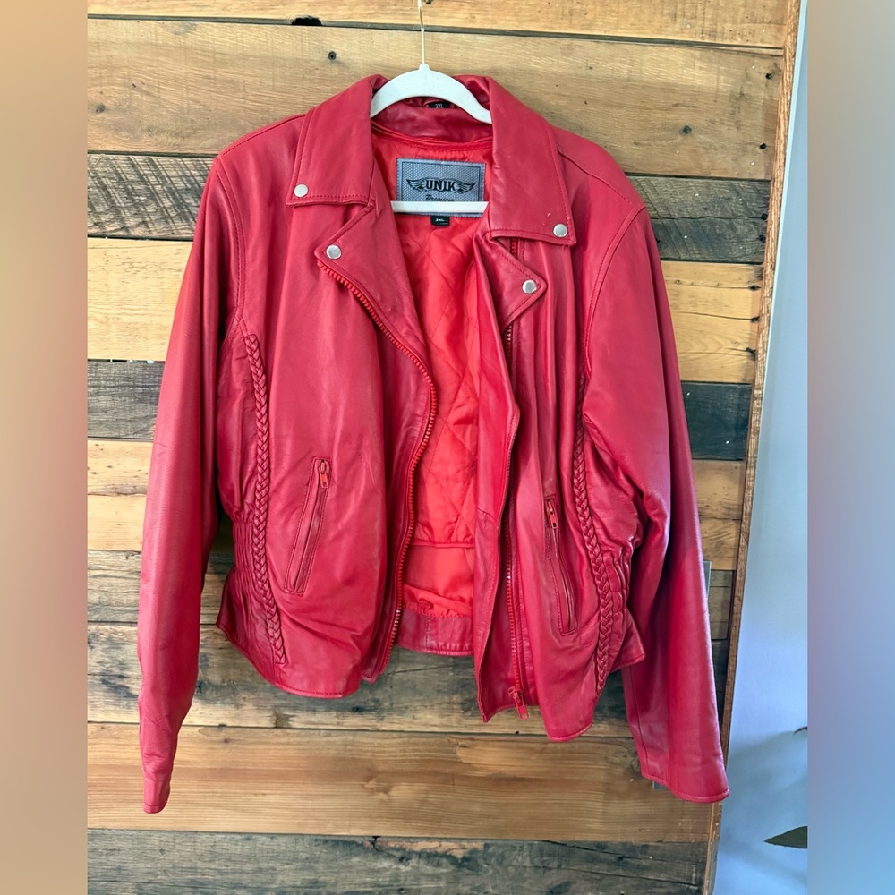 UNIK Women’s Scarlet Red Premium Leather Motorcycle Jacket – Lambskin – Size 3XL